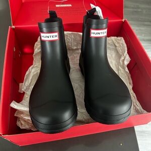 NWT Hunter Women’s Chelsea Boot